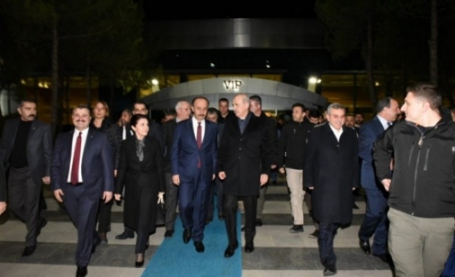 Numan Kurtulmuş Urfa'ya geldi