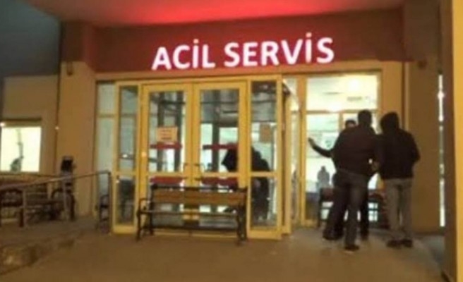 Urfa'da araç şarampole devrildi: 6 yaralı