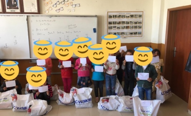 Şanlıurfa Rahmet Derneği çocukların yüzünü güldürdü