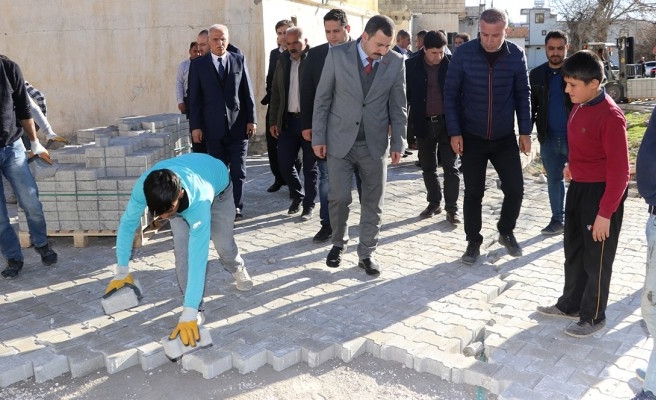 Karaköprü'de parke çalışmaları sürüyor