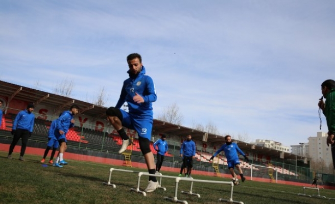 Urfa temsilcisi hedefine yaklaşmak istiyor