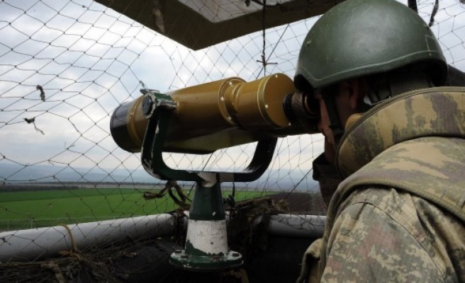 Suriye'den kaçan teröristler Şanlıurfa'da teslim oldu