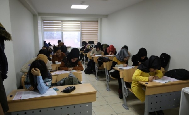 Haliliye’de öğrenciler sınavlara hazırlanıyor