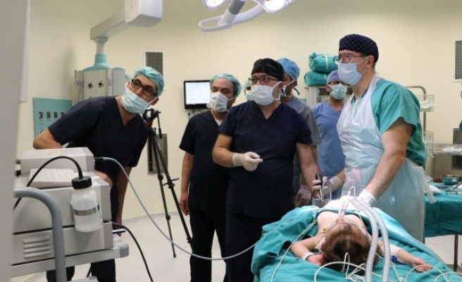 Urfa’da cinsiyeti olmadan doğan bebek, sağlığına kavuştu