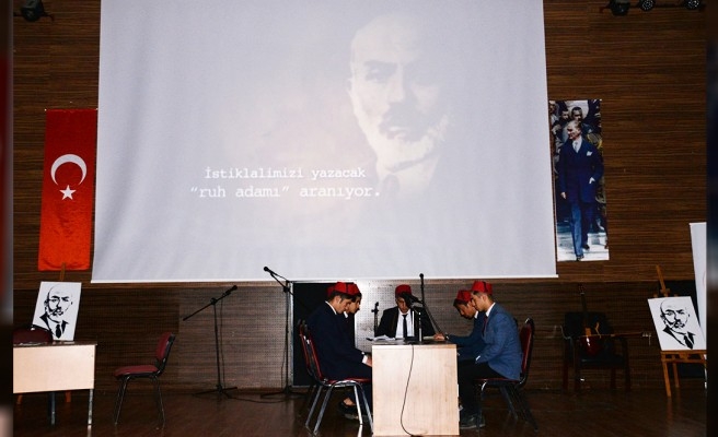 Urfa'da İstiklal Marşı ve Mehmet Akif Ersoy için tören yapıldı