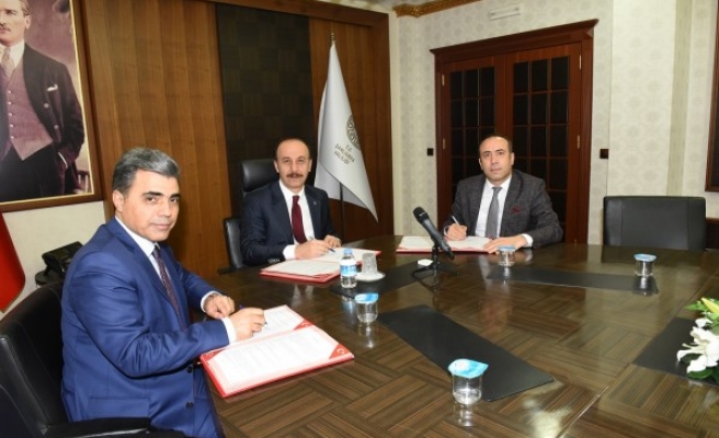 Vali Erin: Tüm ilçelere kütüphane yapılacak