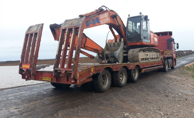Viranşehir'de su baskınları... Ekipler harekete geçti