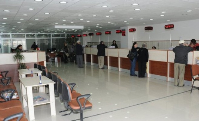Dikkat! Bankaların hizmet saati değişti