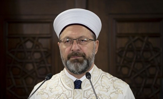 'Tüm camilerden yatsı ezanı sonrası dua edilecek'