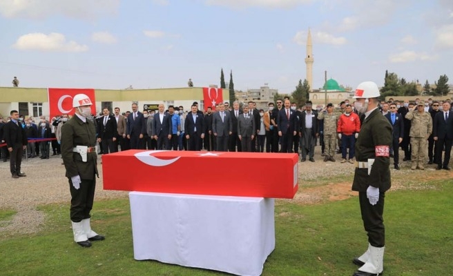 Urfalı şehit son yolculuğuna uğurlandı