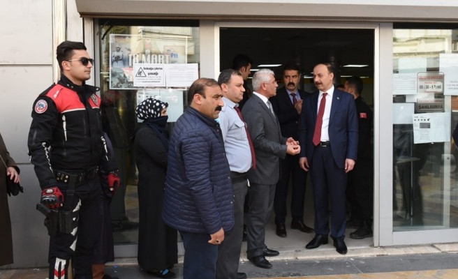 Vali Erin Urfalılara seslendi: Lütfen evde kalın