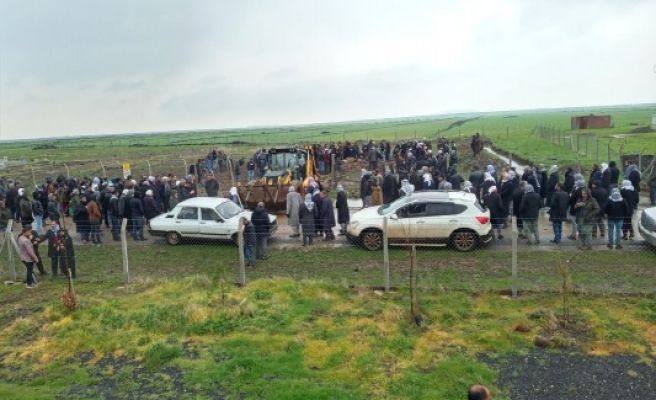 Viranşehir'de yıldırım çarpan genç defnedildi