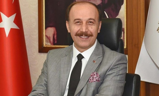 Vali Erin ilk kez canlı yayın konuğu oluyor