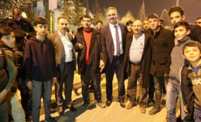 Kuş, vatandaşları dinledi, talimat verdi