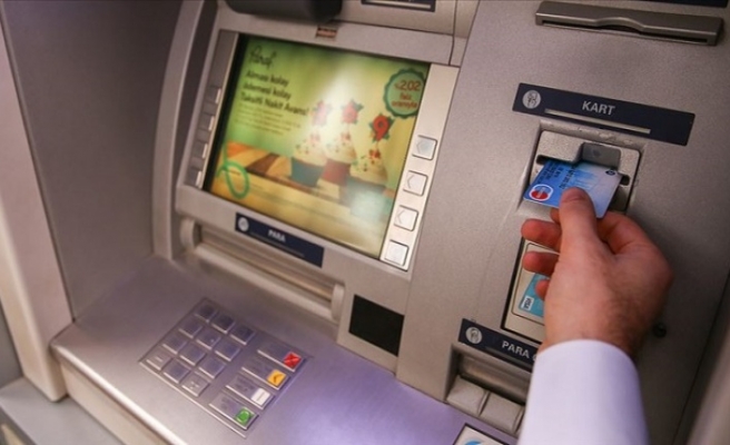 Ücret Ve Komisyonlara İlişkin Düzenleme Ertelendi