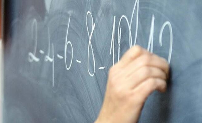 Öğretmenlere ek ders ücreti ödenecek