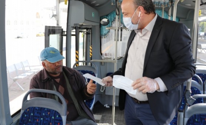 Maske satışları durdurulunca Urfa'da harekete geçildi