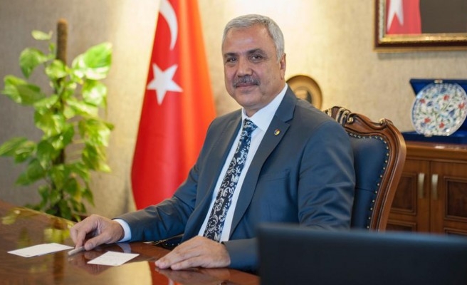 Peltek tek tek sıraladı: Vergi, kredi, ulaşım, tarım...