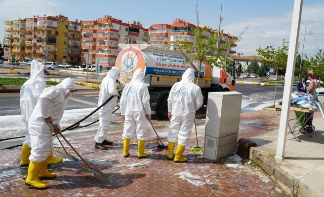 Haliliye'de temizlik Karşıyaka ile devam etti