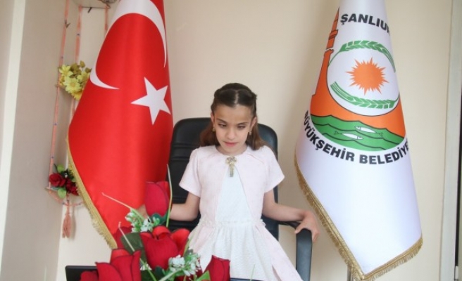 Beyazgül görevini devretti, Urfalı Sümeyra talimatları verdi