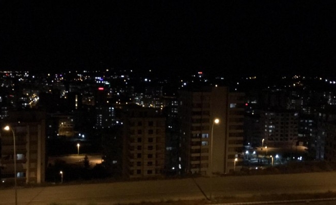 Şanlıurfa tek yürek oldu! Balkonlarda bayram coşkusu