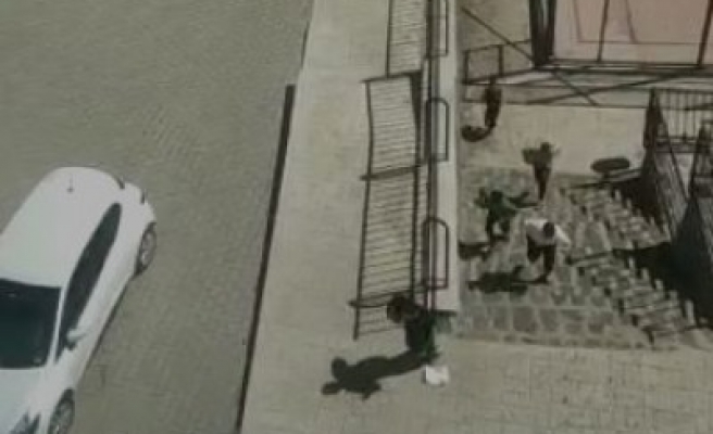 Urfalı çocukların sevinci siren sesini duyana kadar sürdü