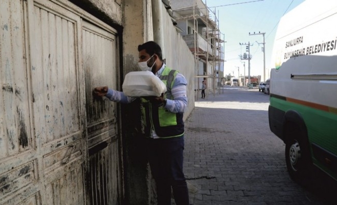 Büyükşehir, 600 haneye iftar ikramında bulunuyor
