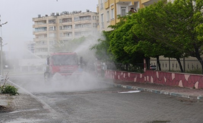 Haliliye’de dezenfekte yasak günlerinde de sürüyor