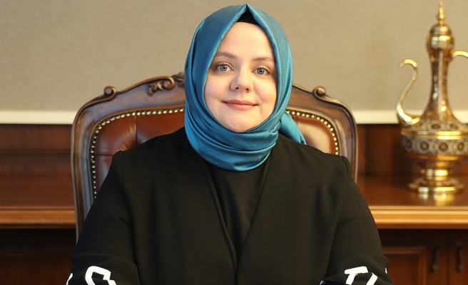 Bakan Selçuk uyardı: Verilerinizi paylaşmayın