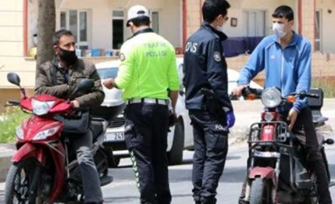 Urfa'da yasağa uymayan kişilere ceza kesildi