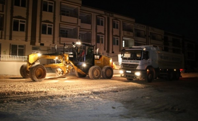Haliliye’de stabilize yol çalışmaları sürüyor