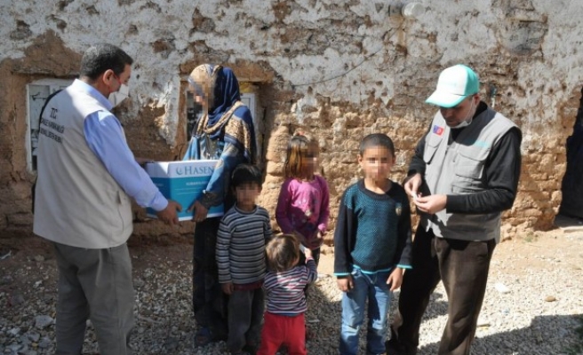 Şanlıurfa’da 2 bine yakın kumanya dağıtıldı