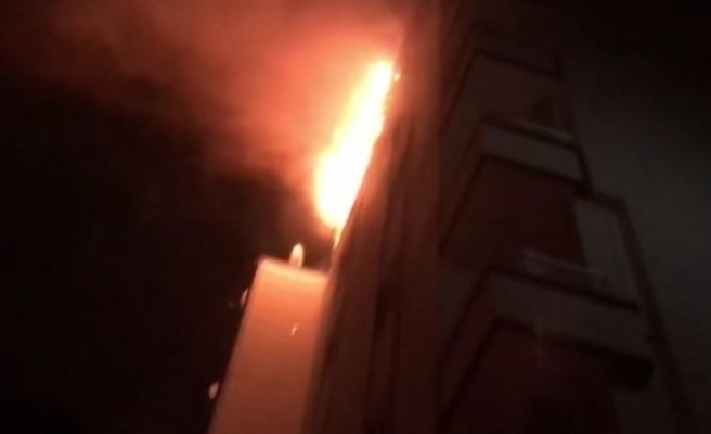 Urfa'da çıkan yangın ekipler tarafından söndürüldü