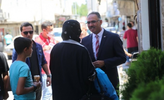 Mehmet Kuş, esnaf ve vatandaşlarla görüştü