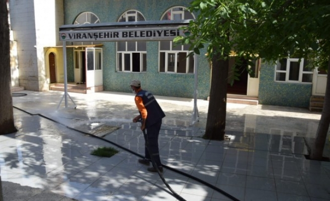 Viranşehir'deki camilerde temizlik yapıldı