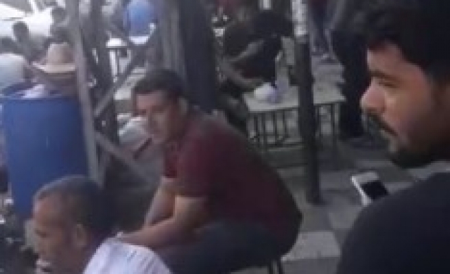 Şanlıurfa'da koronavirüse davetiye çıkaran görüntüler