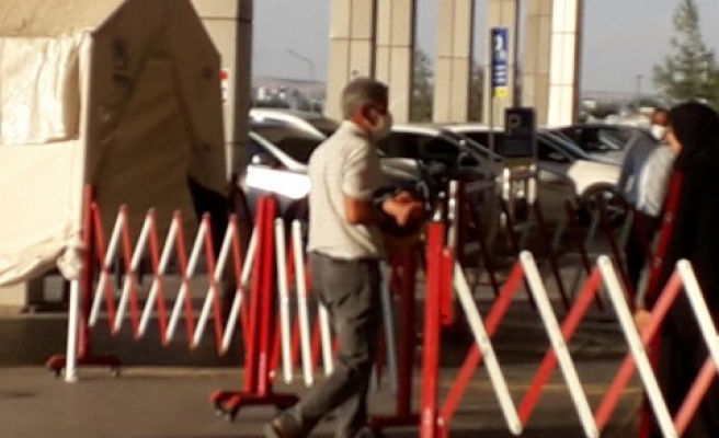 Urfa'da 6 yaşındaki çocuk merdivenden düştü!