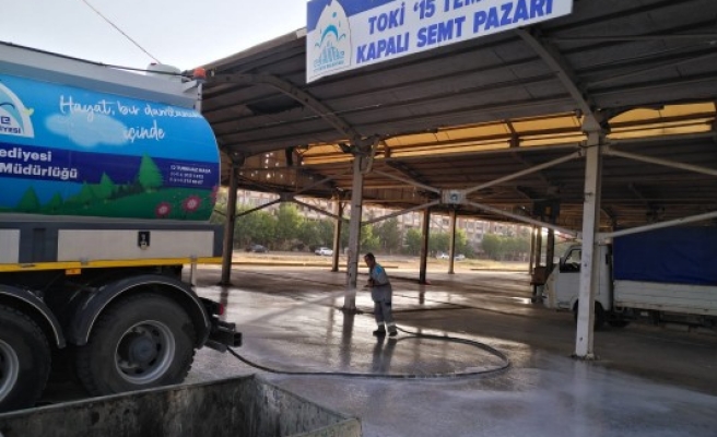 Eyyübiye'de bayram öncesi hijyen çalışmaları sürüyor