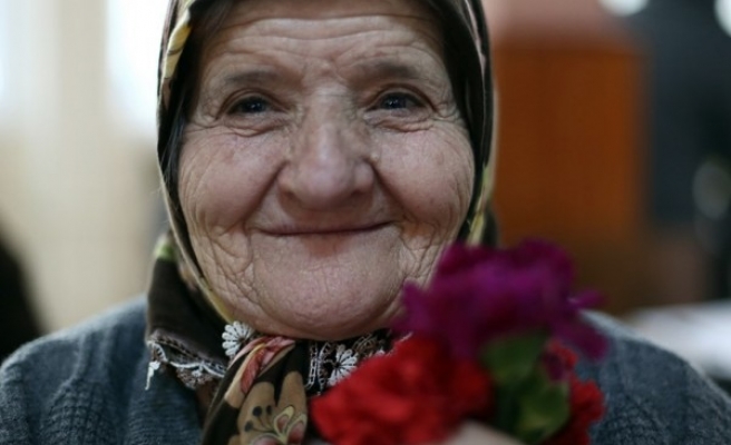 Bakan Selçuk'tan huzurevleri için açıklama