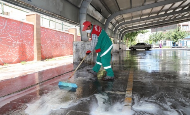 Karaköprü’de kurban kesim alanları temizlendi