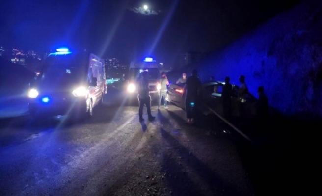 Şanlıurfa’da tek taraflı kaza! 4 yaralı