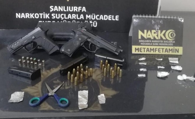 Urfa'da sokak satıcılarına operasyon: 14 tutuklama