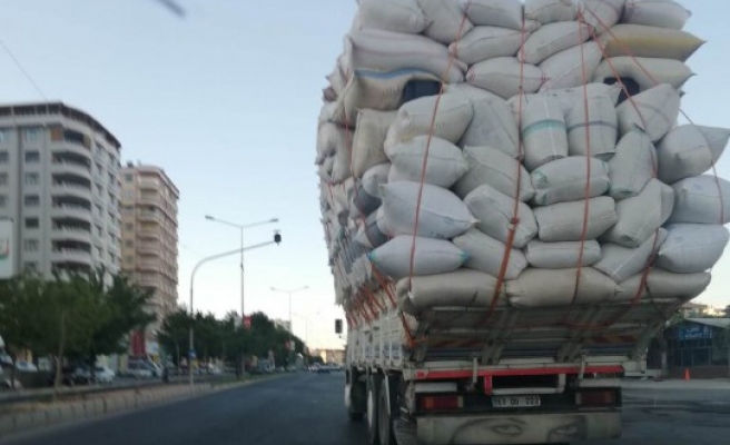 Urfa trafiğinde tehlikeli seyir