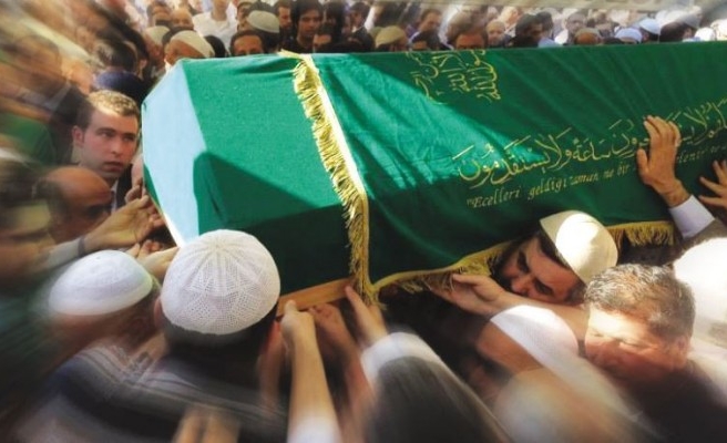 Mehmet Kızılkanat hayatını kaybetti