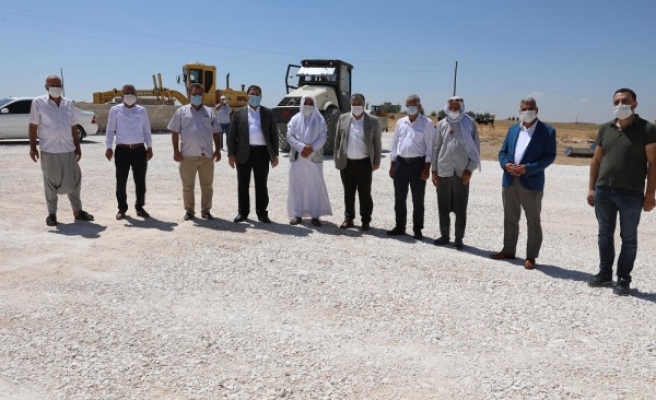 Canpolat, çalışmaları inceleyip vatandaşla buluştu