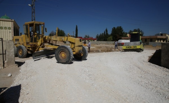 Haliliye’nin kırsal mahallelerinde yeni yol çalışmaları sürüyor