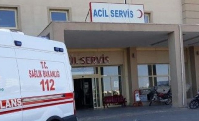 Urfa'da otomobilin devrilmesi sonucu 5 kişi yaralandı