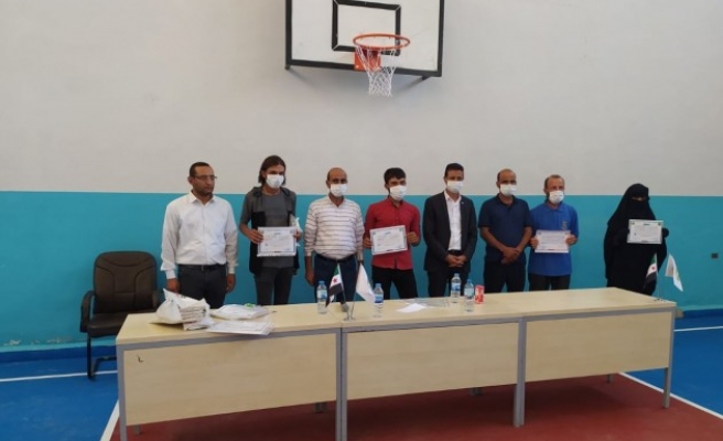 Urfa sınırında diploma sevinci yaşandı