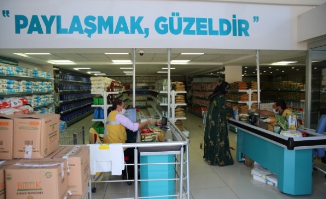 Gıda Market ile ihtiyaç sahiplerinin gıdaları karşılanıyor