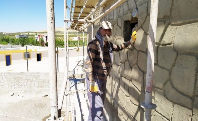 Urfa’da duvar ören heykeltıraşa İBB’den mesaj var!